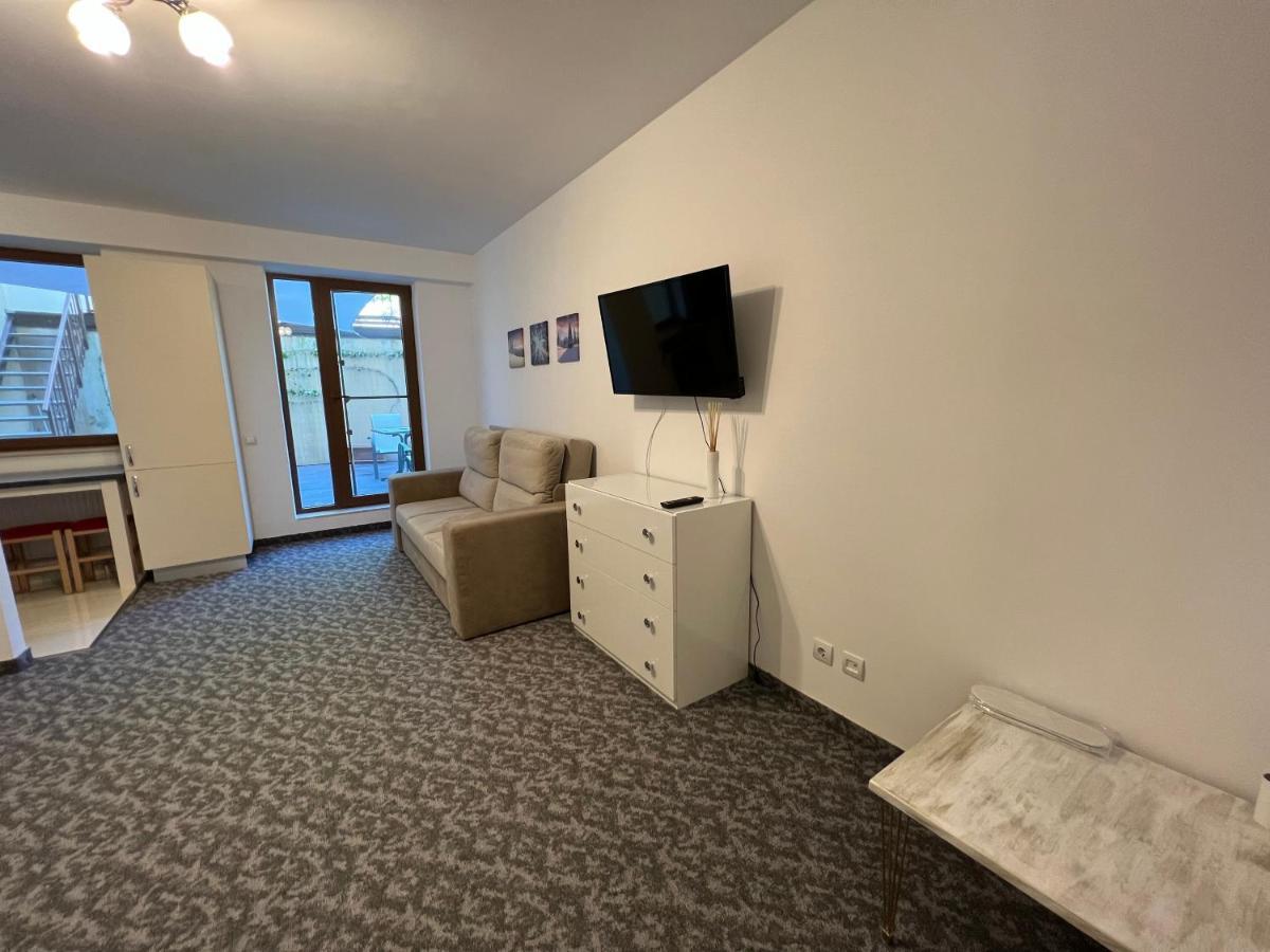 Coroni Studio With Jacuzzi Braşov Exterior foto