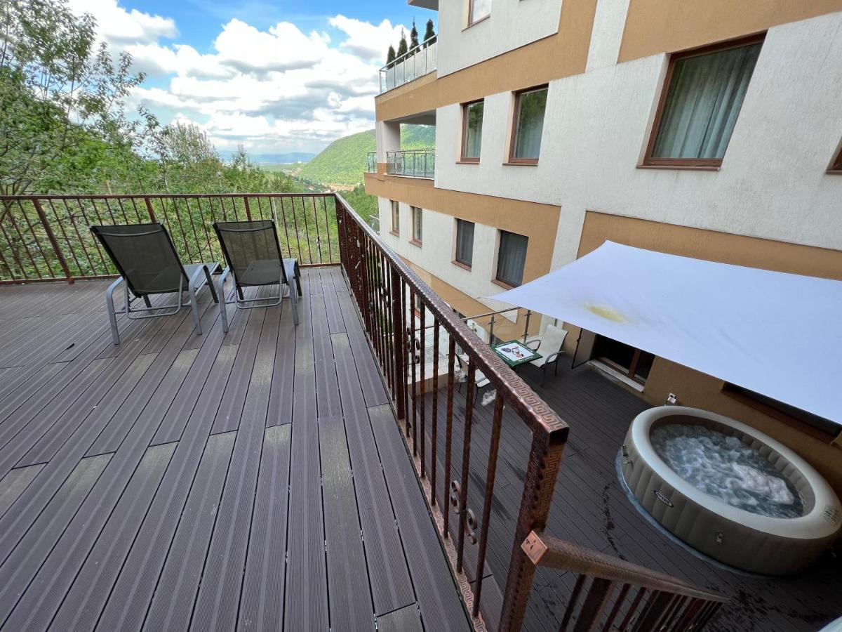 Coroni Studio With Jacuzzi Braşov Exterior foto